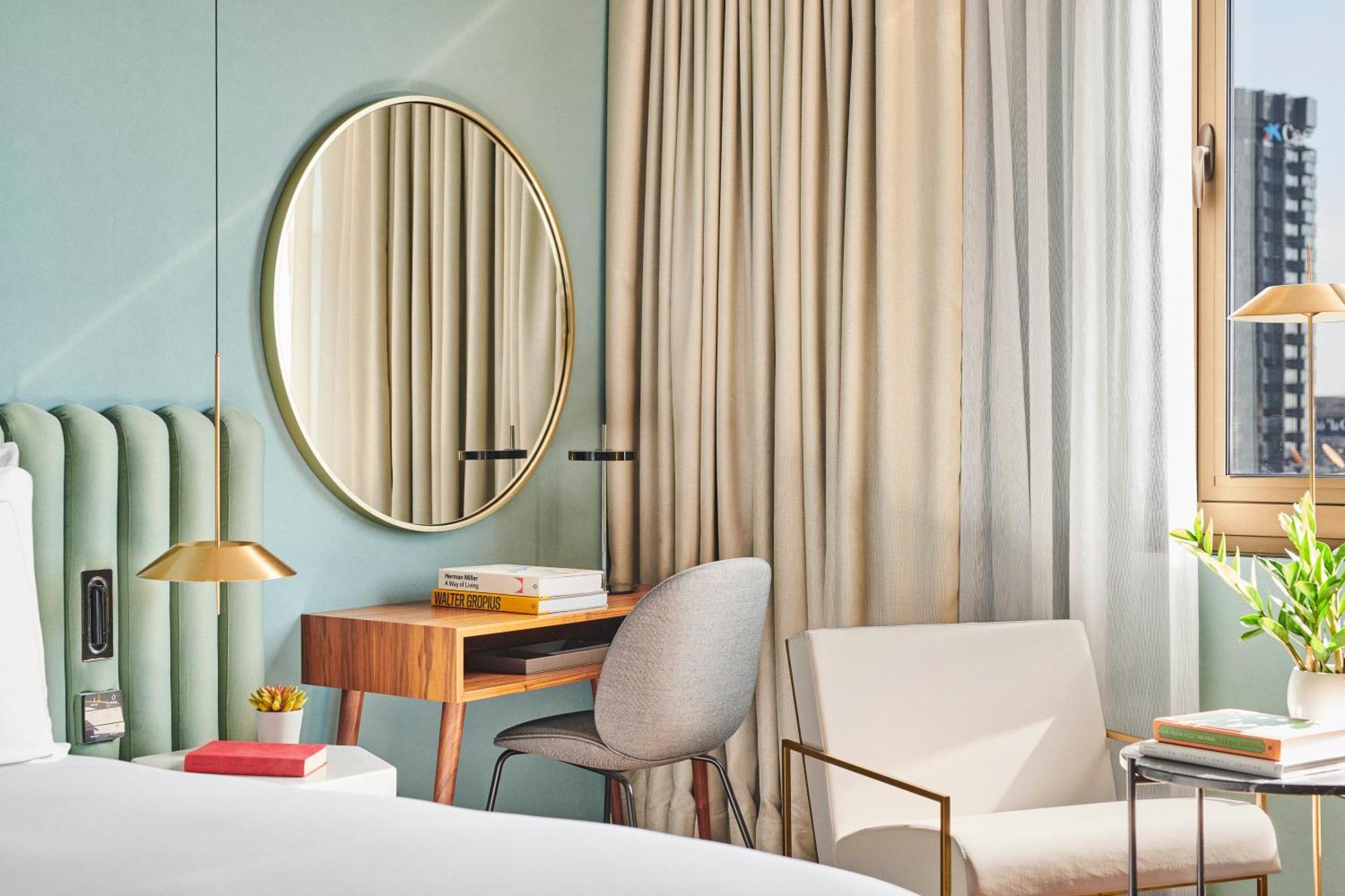 Grand Hyatt